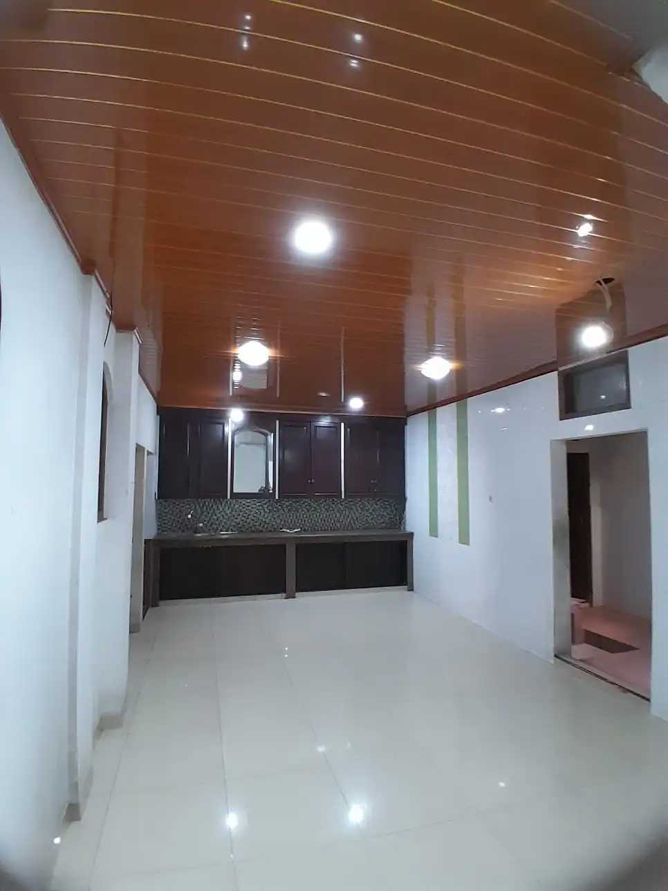 e35e55a5-bad1-4dd2-a866-77c1e9fd87dd