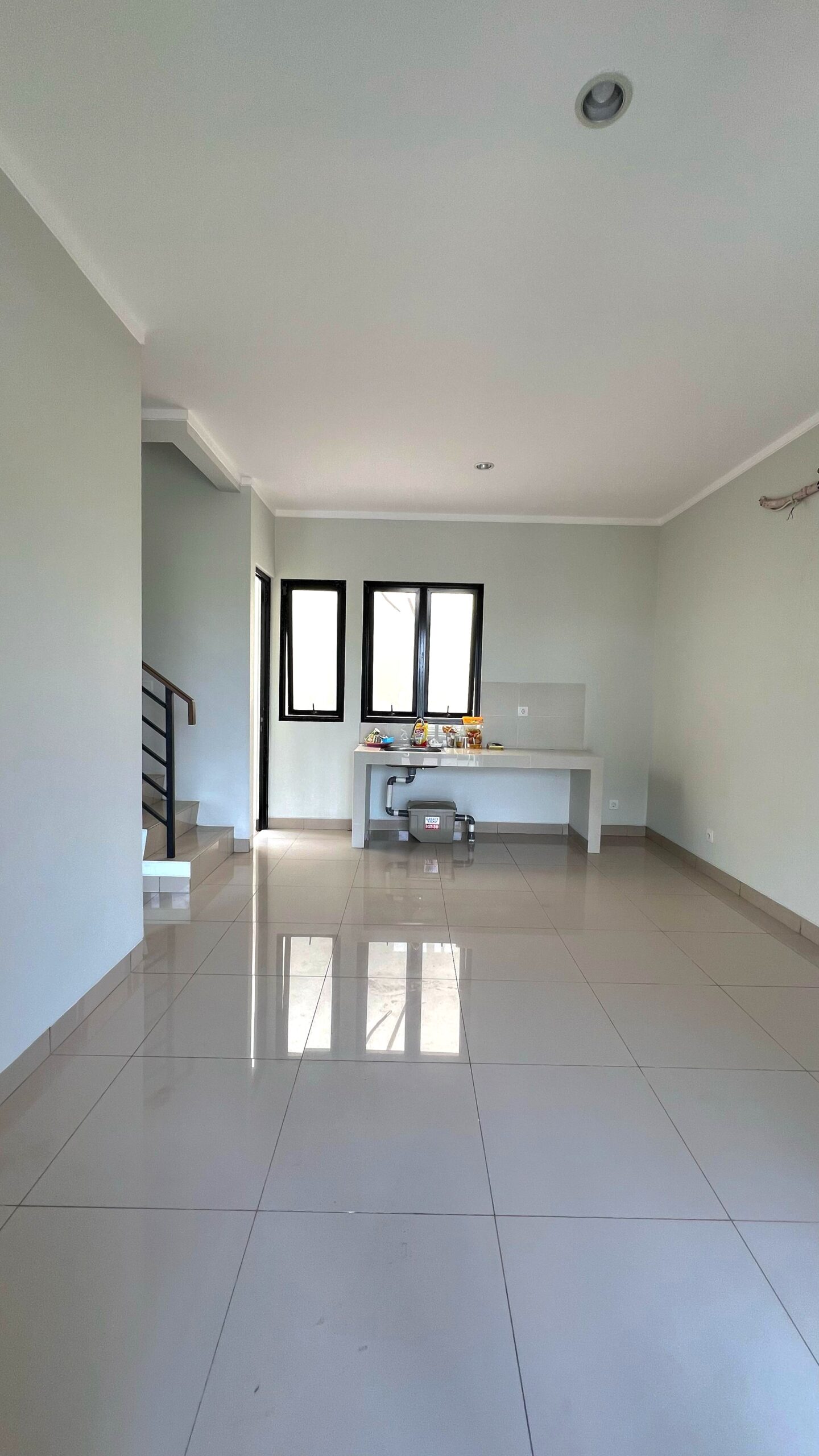 IMG-20250429-WA0043 - susi erasky