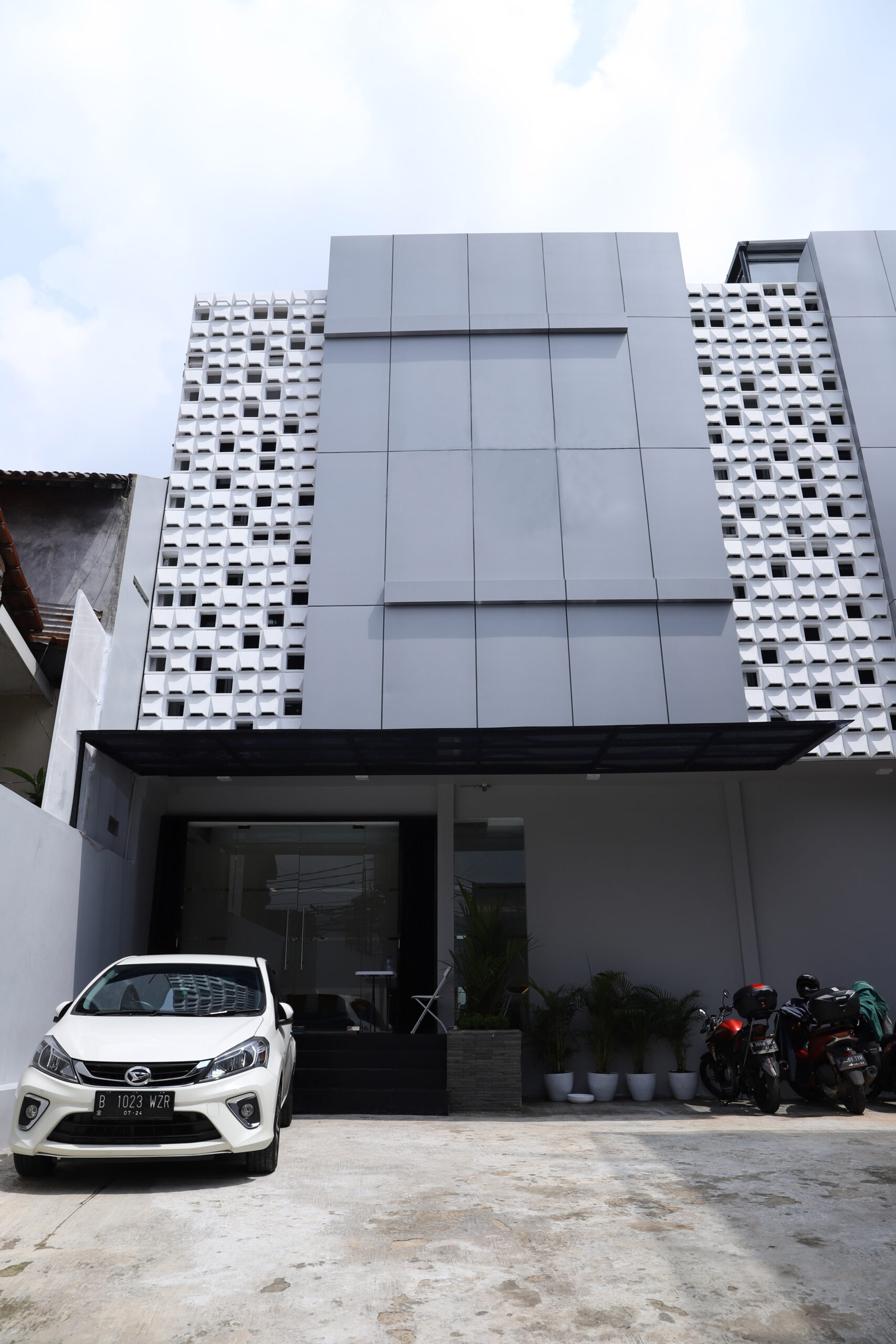 Dokumen dari E (6)