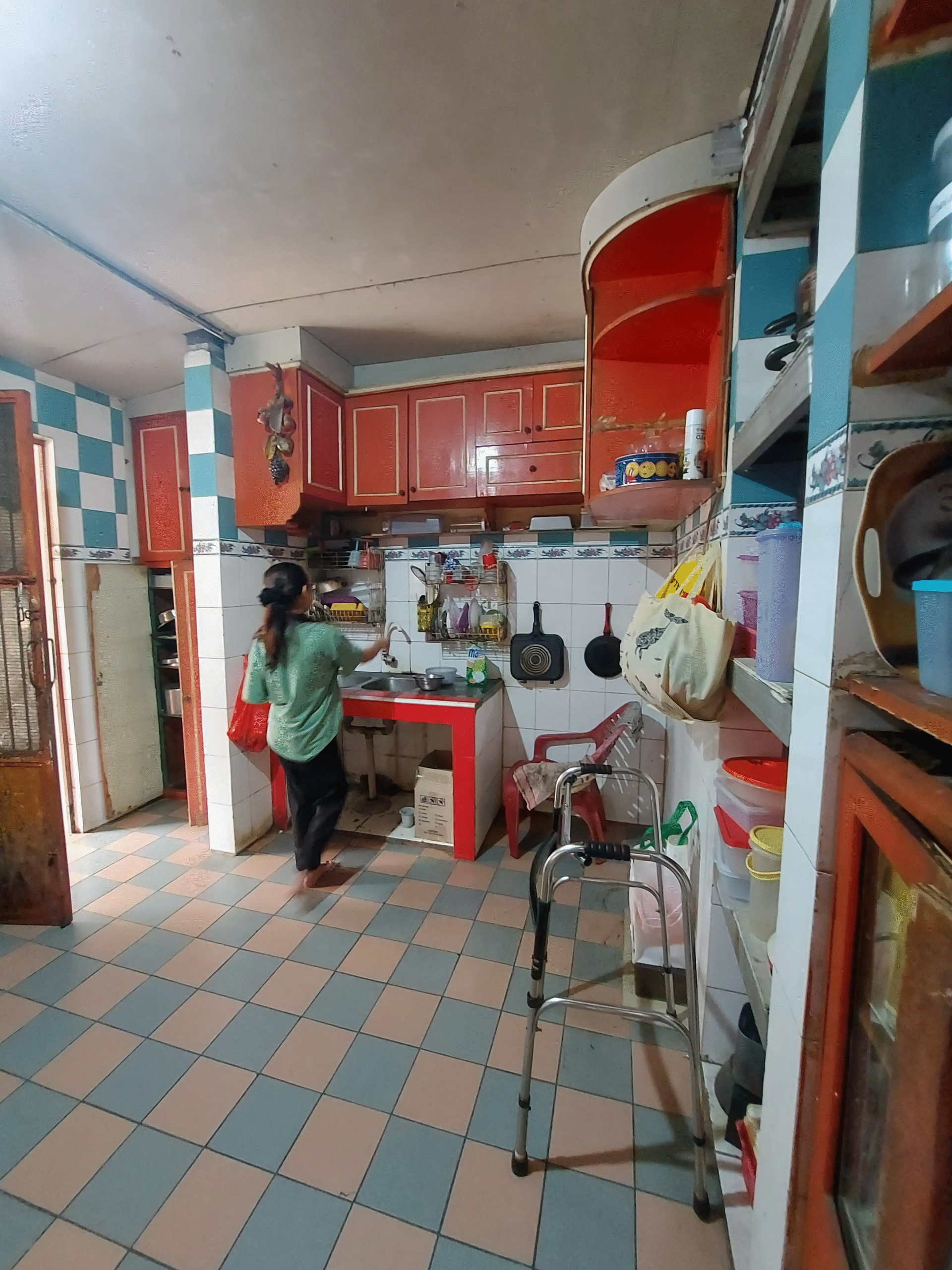 6705546f-372c-43d6-acf4-5a4f8c1a1147