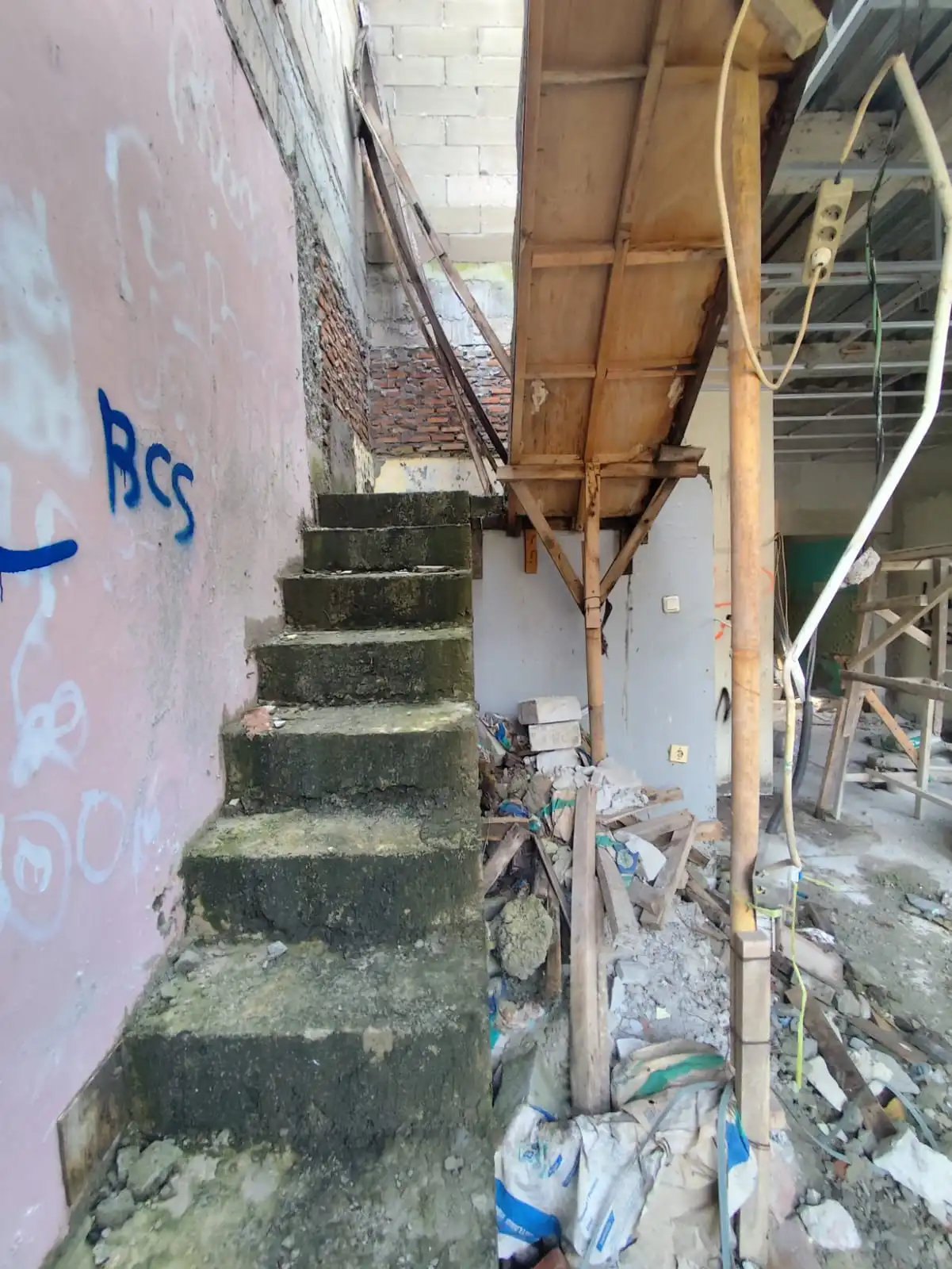 8ffbbcfc-dbd9-4de6-ac71-c145fc92f1fa