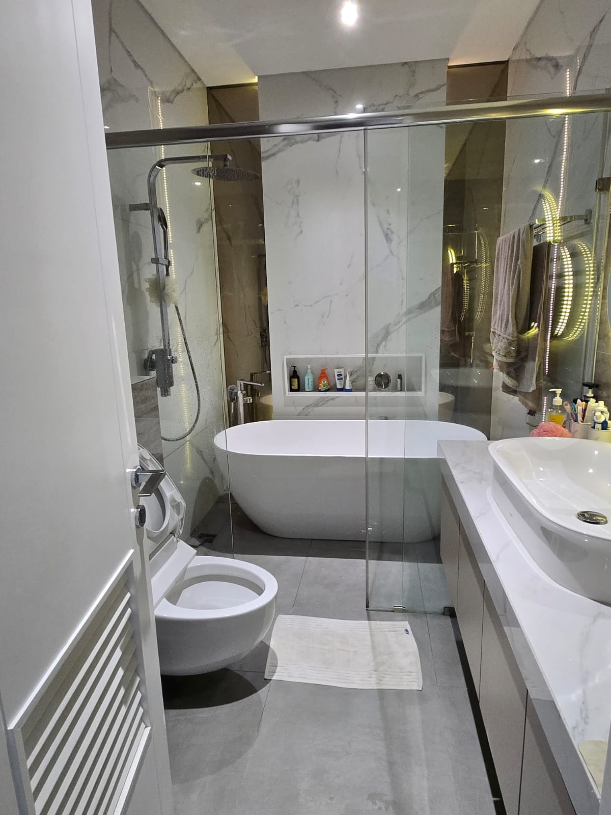 WhatsApp Image 2025-08-26 at 08.49.12 (1)