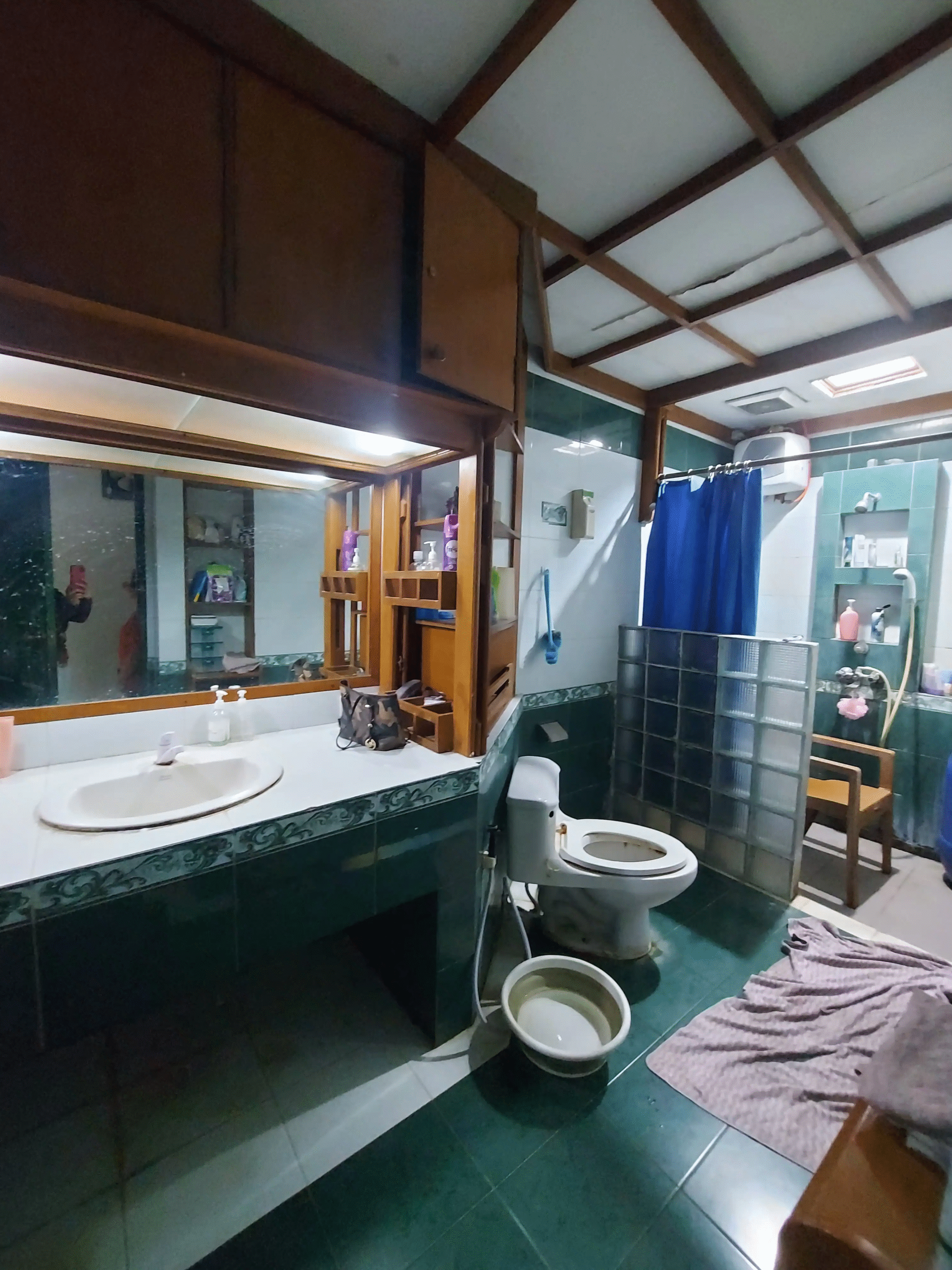 a078041d-393c-4725-9933-df6baa8f3311