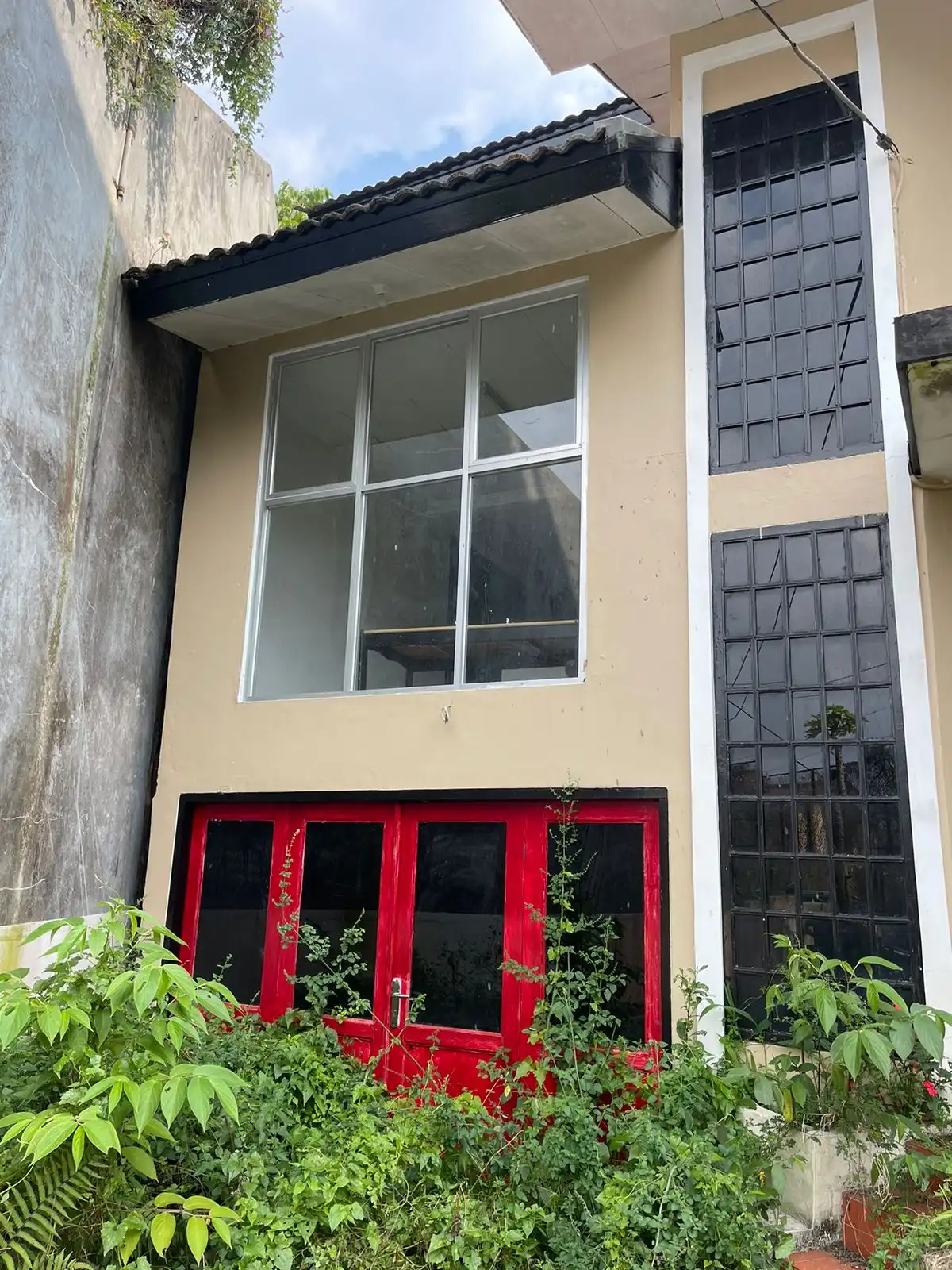 b7c03e12-91e8-4e7e-8e19-52f8f7d96d05