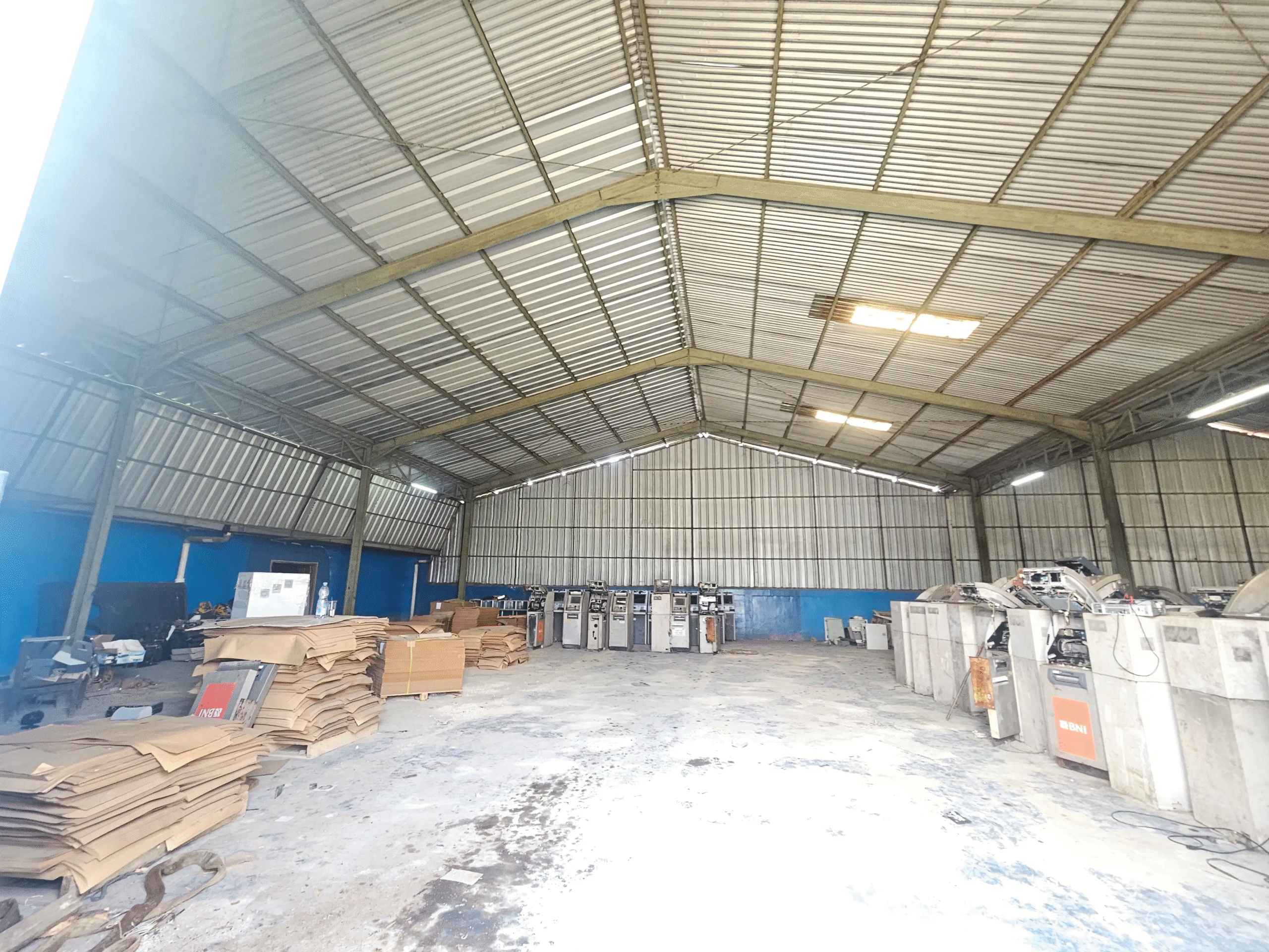 c4b13272-74bd-46de-8604-475f61308e18