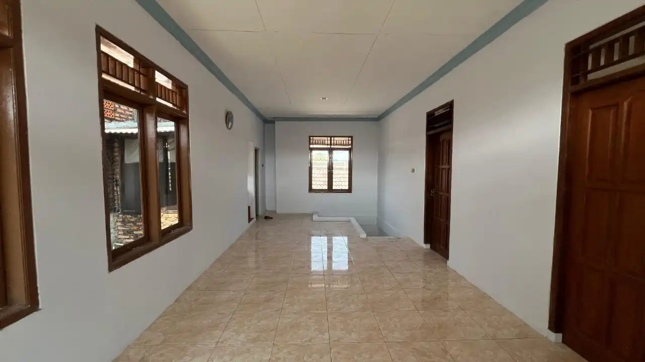 e1dbcd50-66e9-4c63-9065-7ff4f445859d