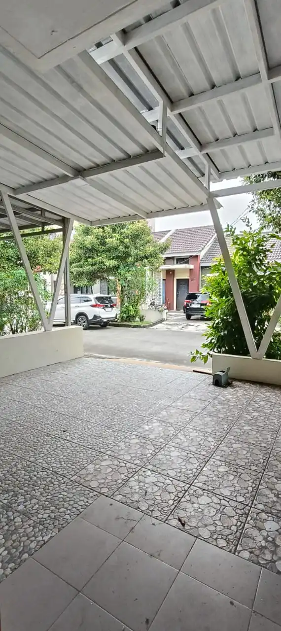 f1084f7f-52a3-46ef-872b-5cc04c0100ad