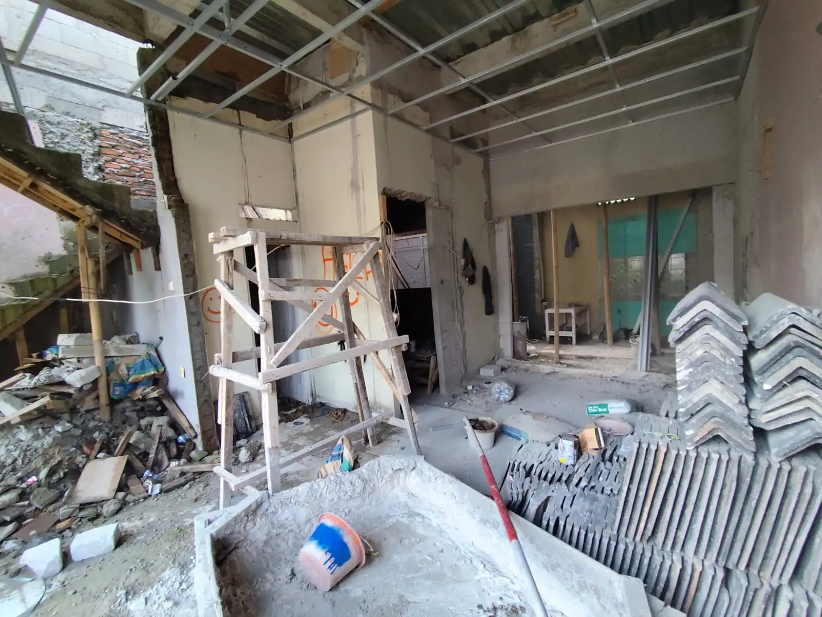 f159435f-93ad-4826-9d33-eb18af3a6506