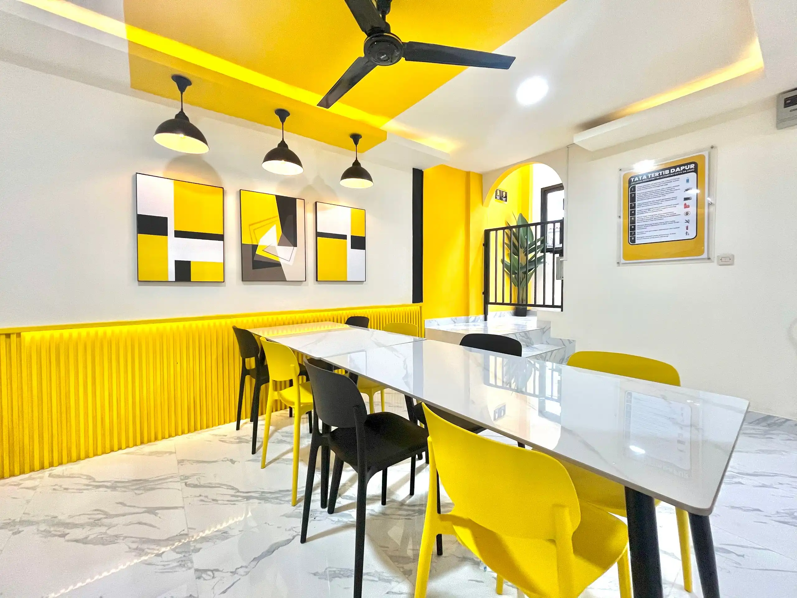 fb00f3f8-bdce-411b-b283-aadf5fa1954f