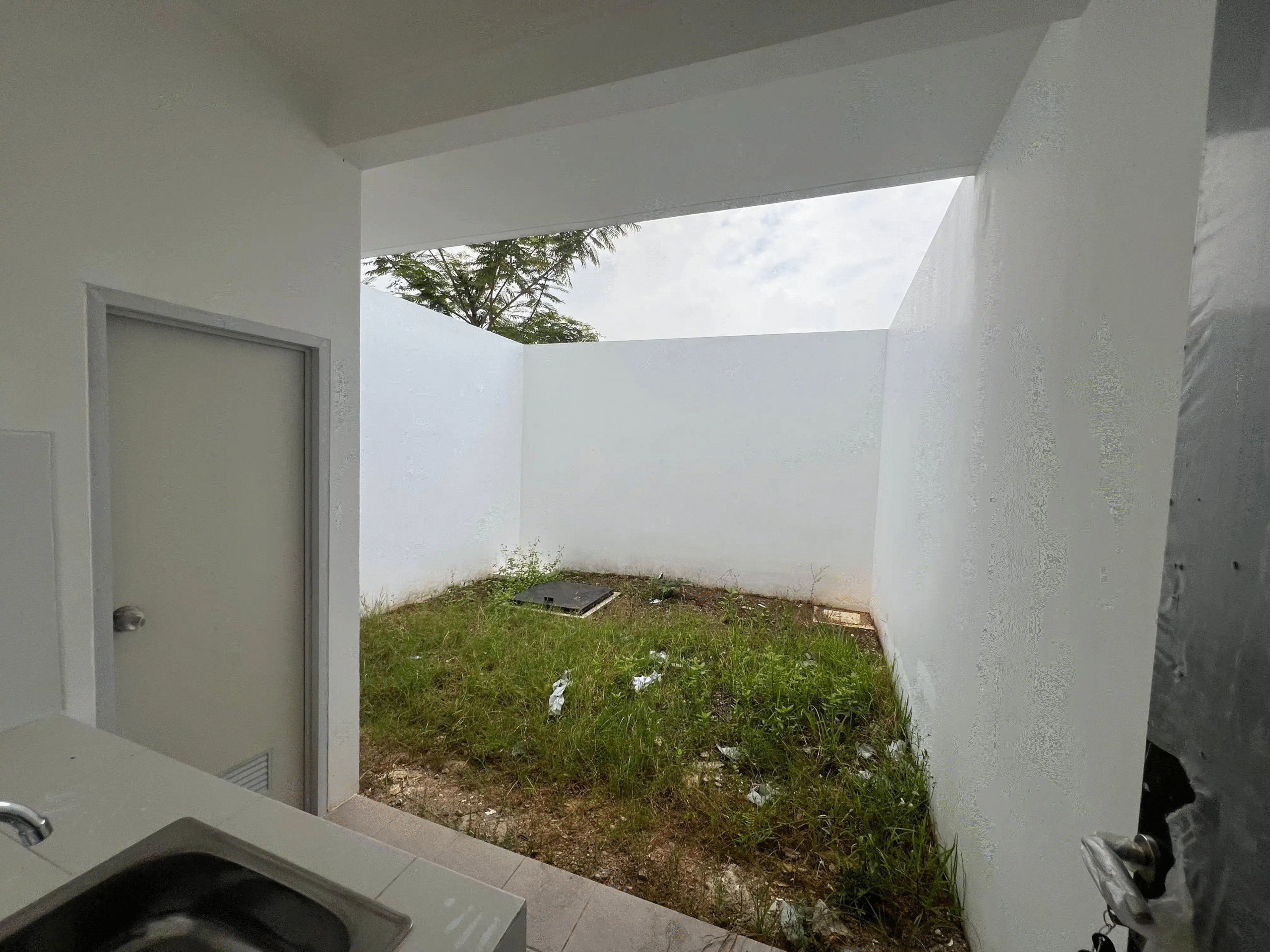 196df911-f8a7-4481-b522-eb36443919e8