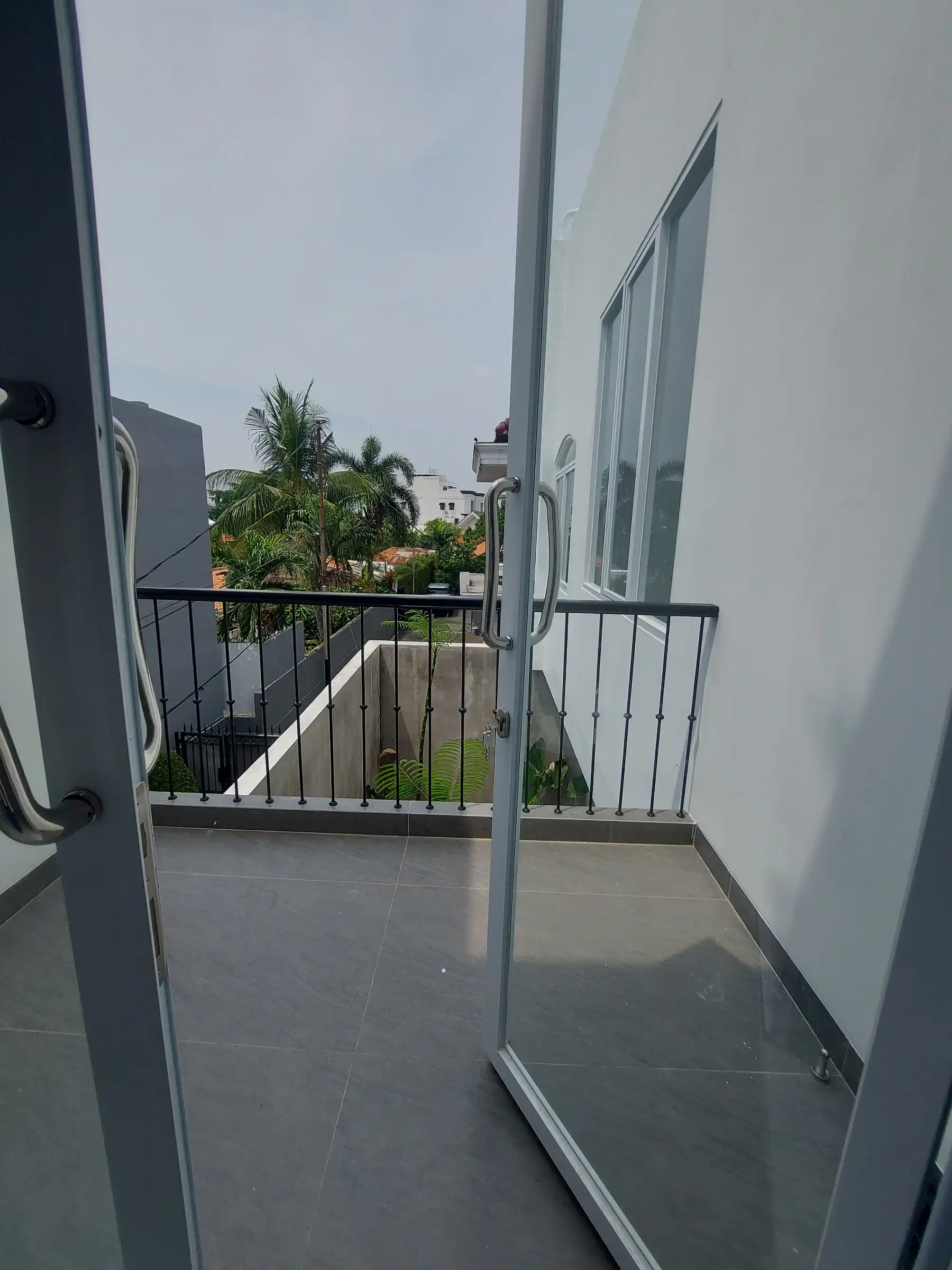 1bb1bd94-eb91-4947-bd09-8571bf546195