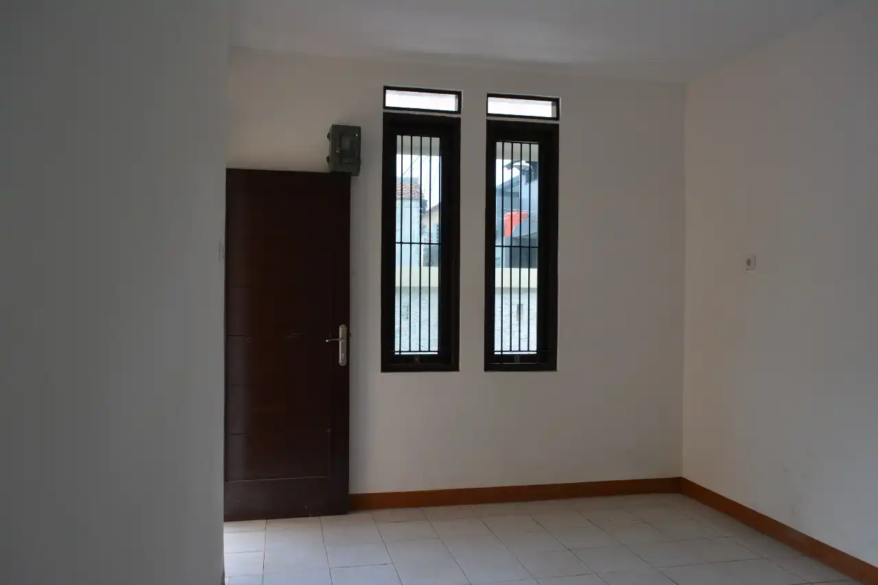 2aa4bb60-b039-4b3e-aade-da699140baeb