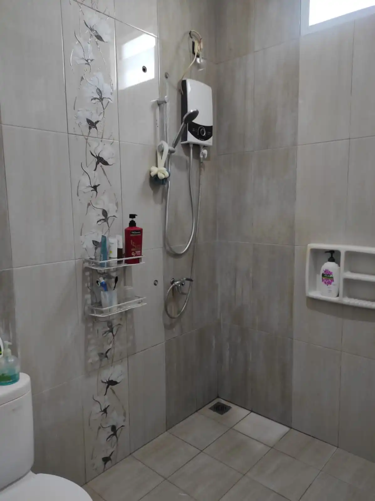 333bdef9-163a-4fdc-893e-a58df57c70dc