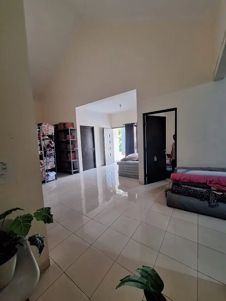 468e95a1-35a8-440c-877f-f9757571839a