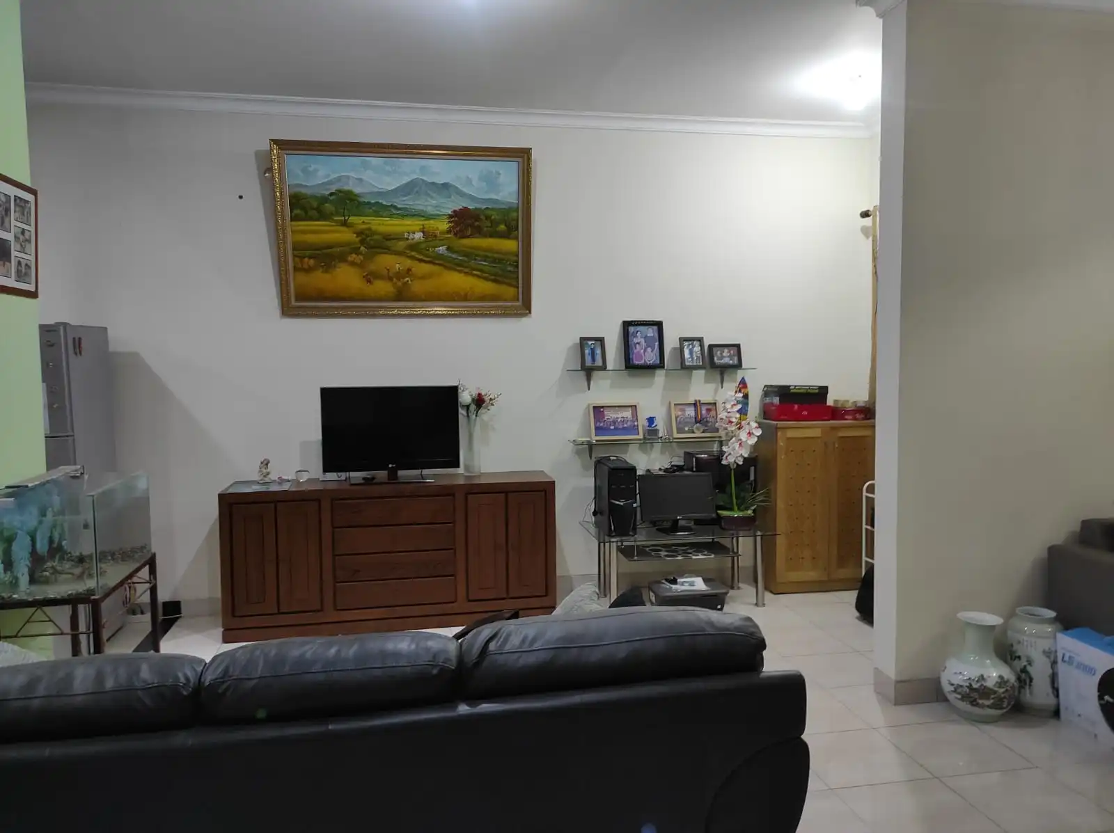 8a3bb7e2-2c4e-4d29-9de7-1037d2133f0c