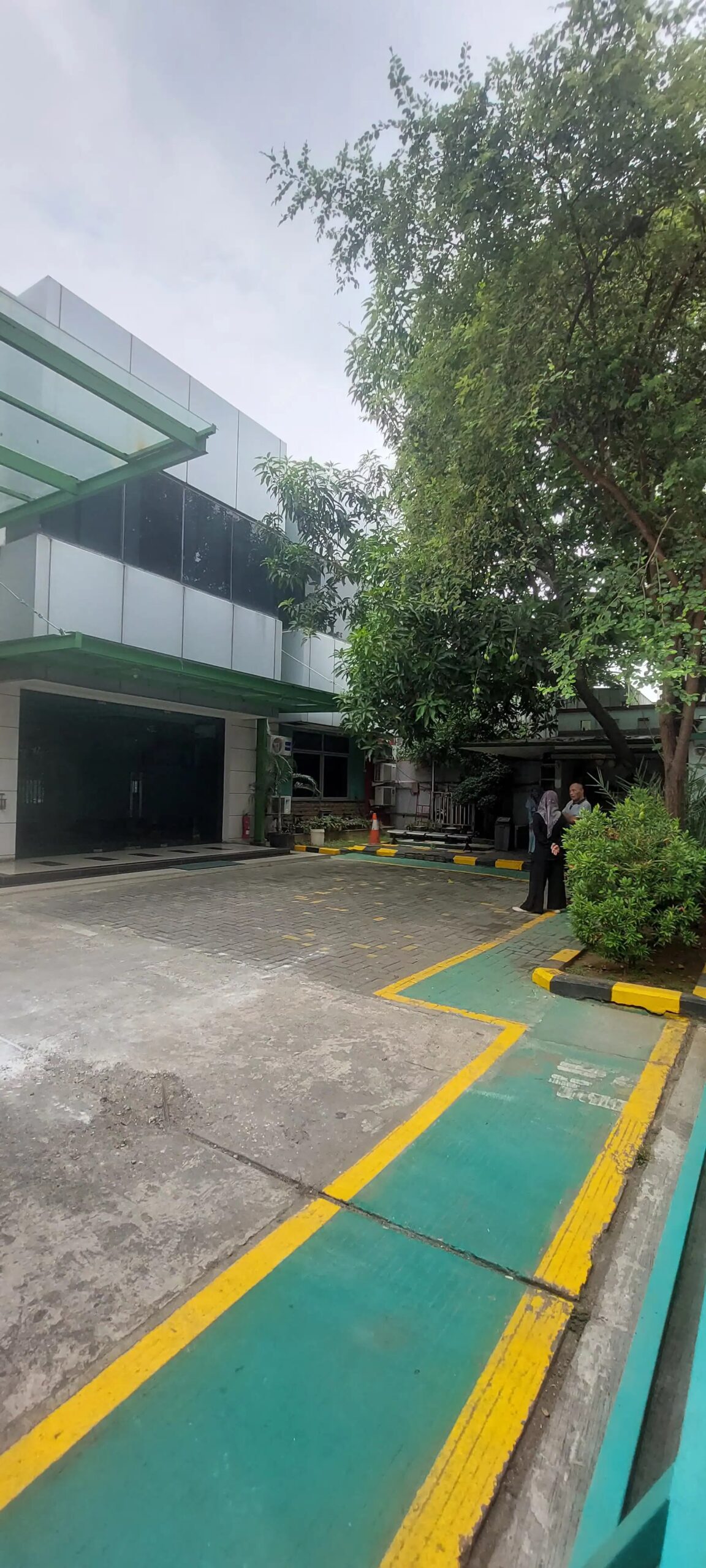 8c41bcca-b7d9-4006-b44e-3cc1f658c5a4