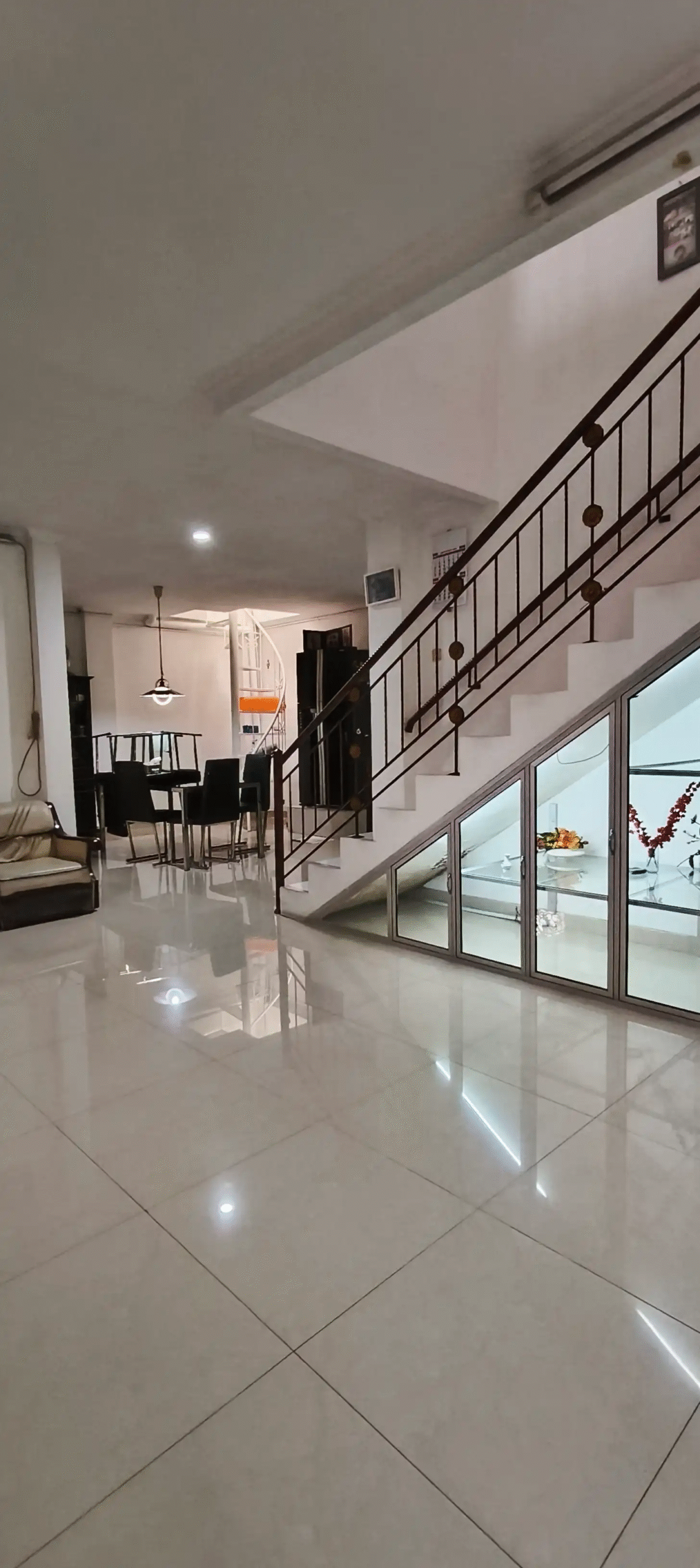 96b844d9-c1f1-4e7f-b039-bbd7f2b31d88