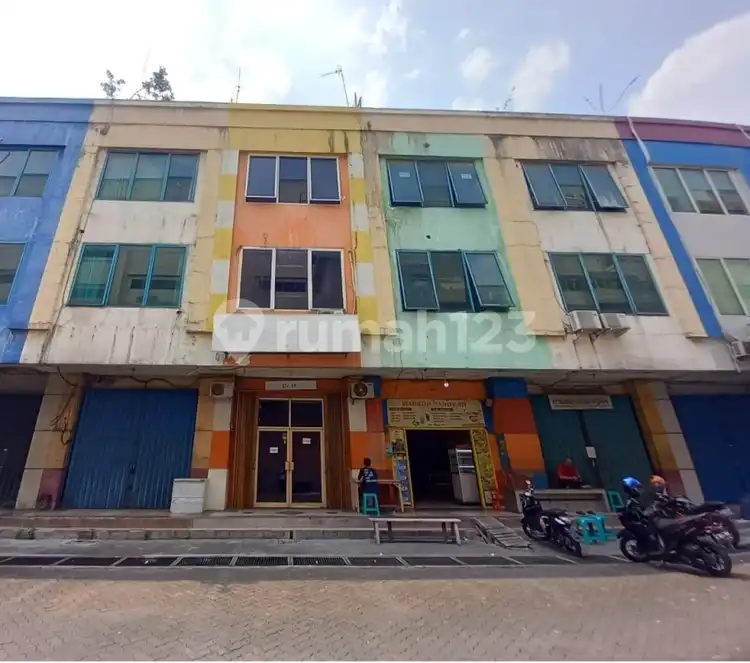 9a3e09f2-ba4a-41f6-ac55-f441c3d82454