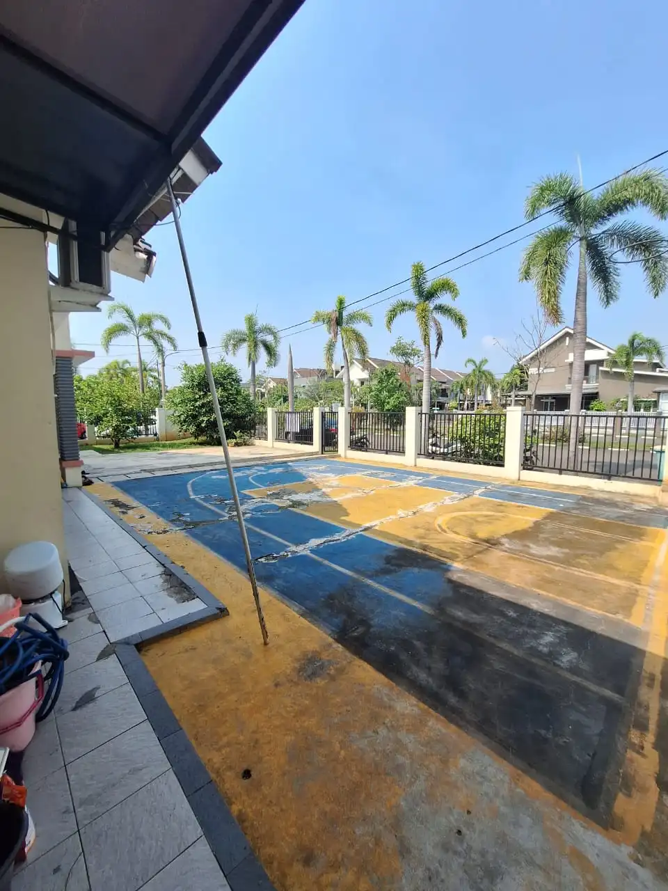 9d01fca0-f5fe-485d-87d8-639d0224ac53