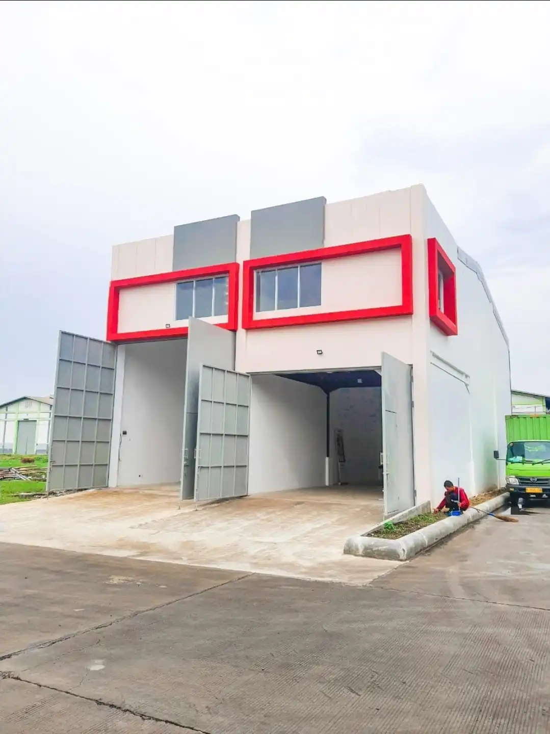 a93fa194-d0d6-4a25-b3d2-b89e1b2ef73a