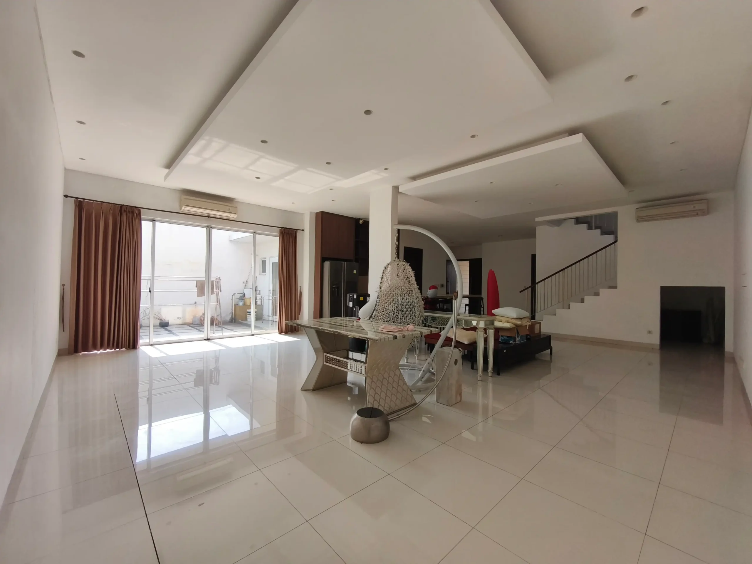 c8ba4b51-3950-47b1-abac-9e54e1705cfa