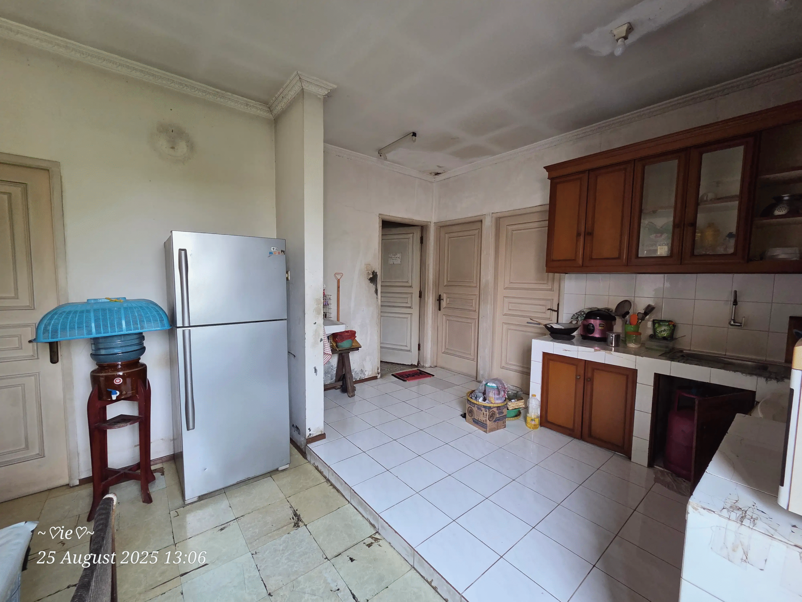 ce84d1f3-b285-45f9-8c2f-9edd5e493338