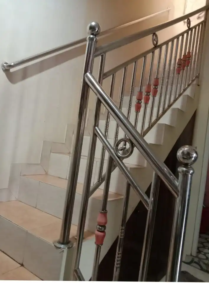 e5441d12-50f3-416e-9e74-645173a964bc