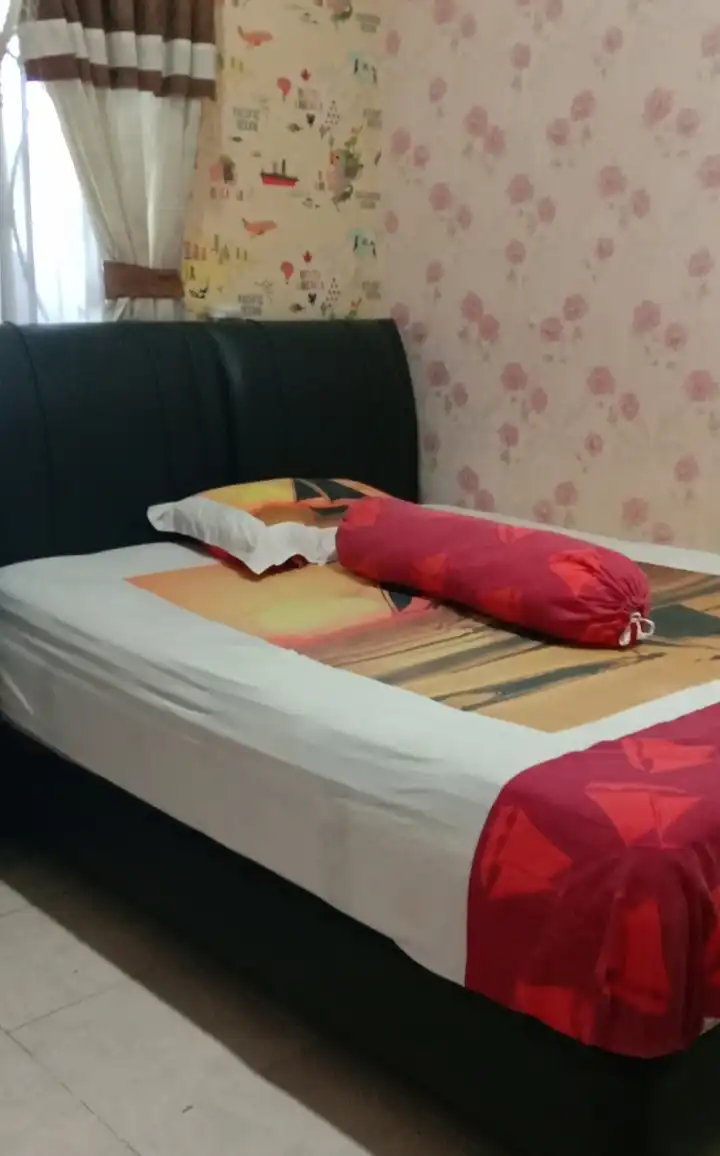 f11b34f3-db9a-43b7-a9de-36f9f84f69d0