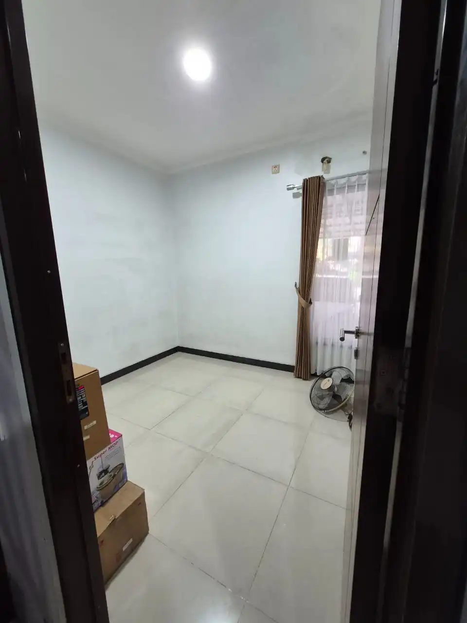 0bf81a28-c609-4089-b2c7-54a4a5ca7d99