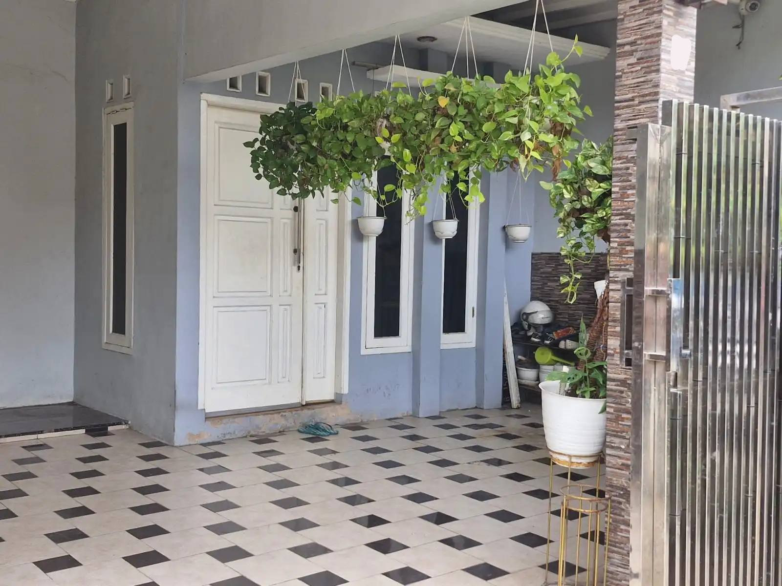 1fda32a8-e5e0-47fe-8e24-8468bbf97d05