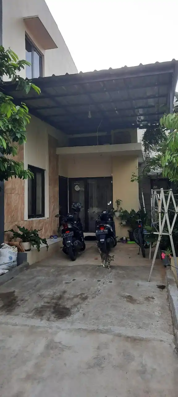 40d544bb-646f-4fb9-b872-4d39e78e5b9c