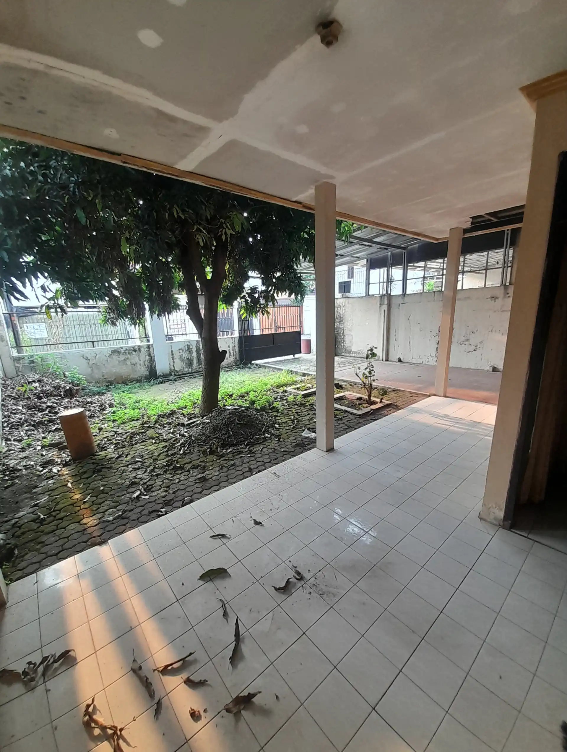 5e65f46b-254e-4b1f-9ce3-7f50fa57ba0c