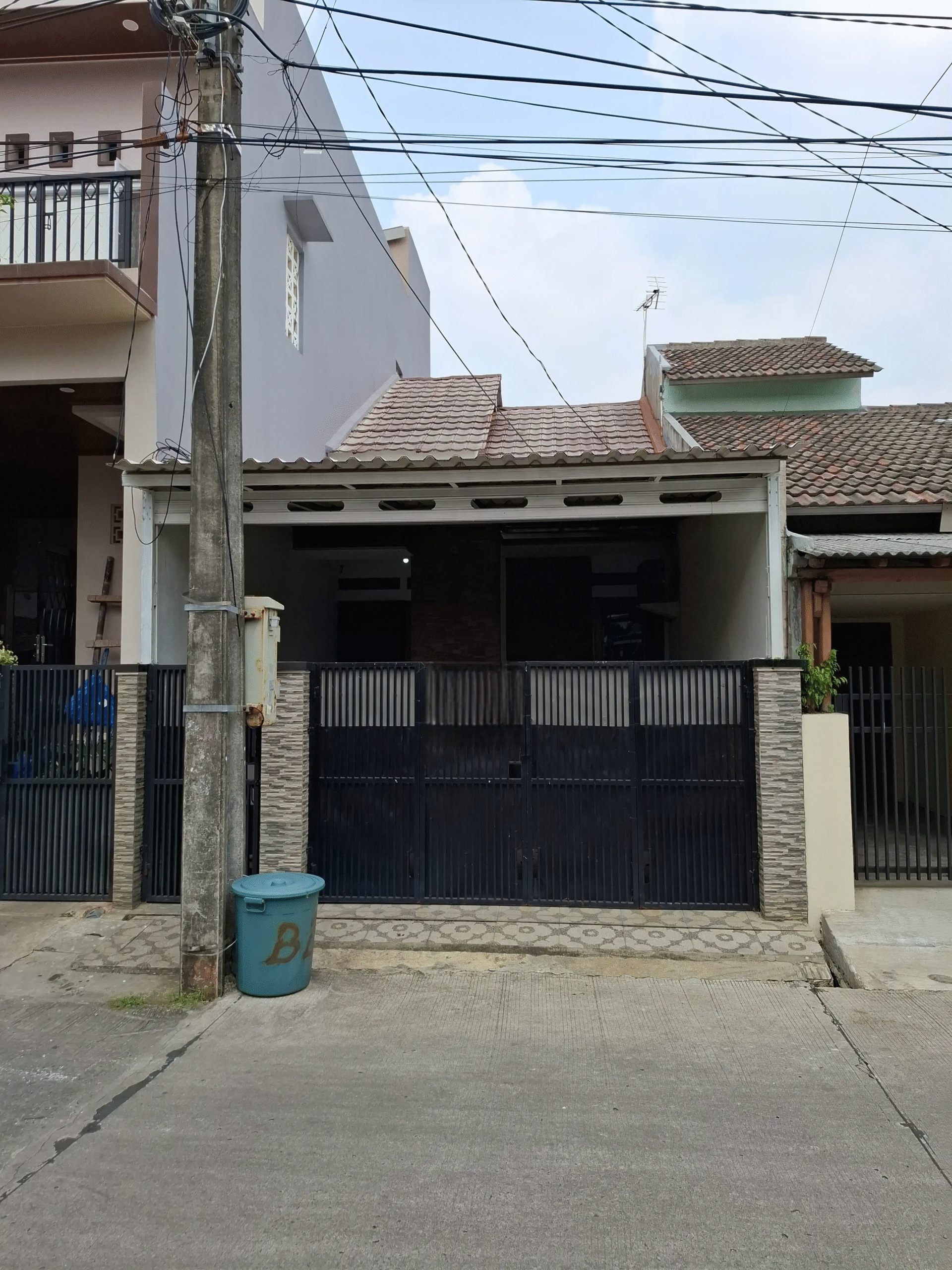 63eb0a01-fcfe-4bf5-8b76-68dfba9bf4cf