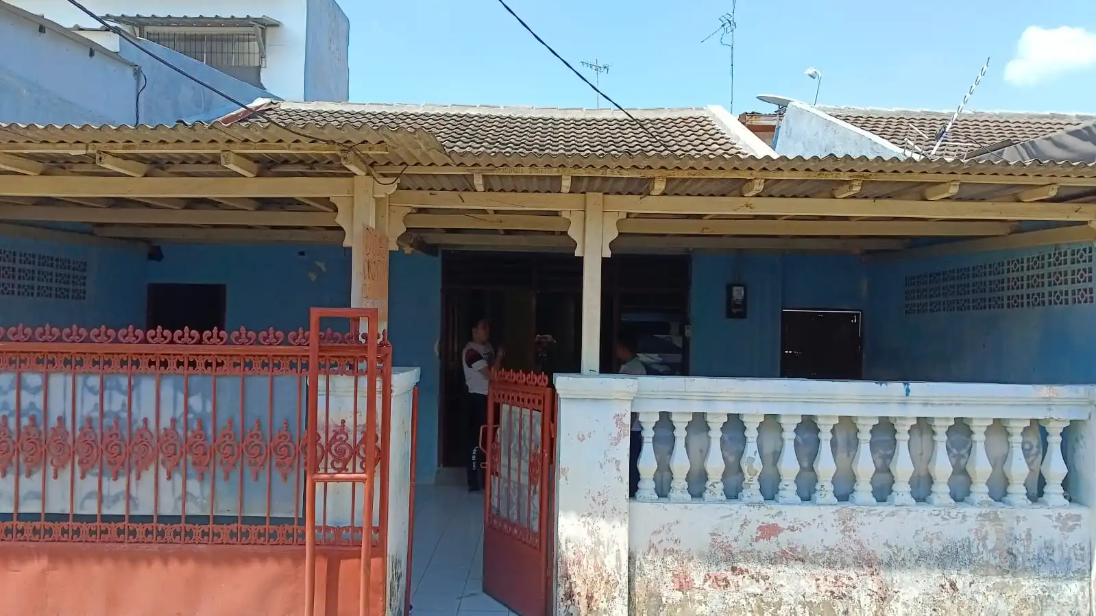 6d4bedda-9736-452f-a03d-61985f2dc30d