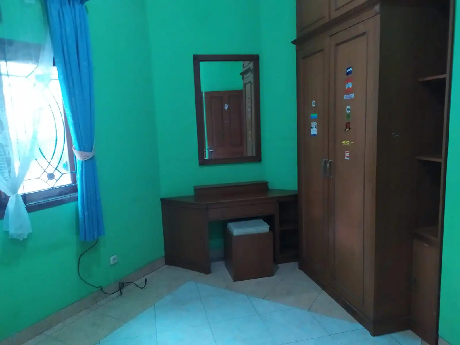 6e37b8d5-2b6d-4150-9fb5-d398ee9c9861