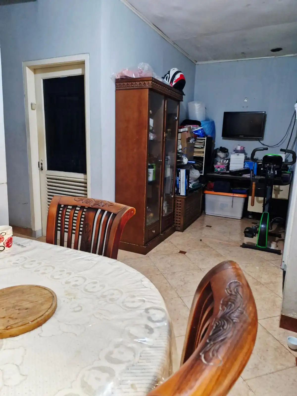 8dd23d8b-3699-49a3-979d-bec361f7f99f