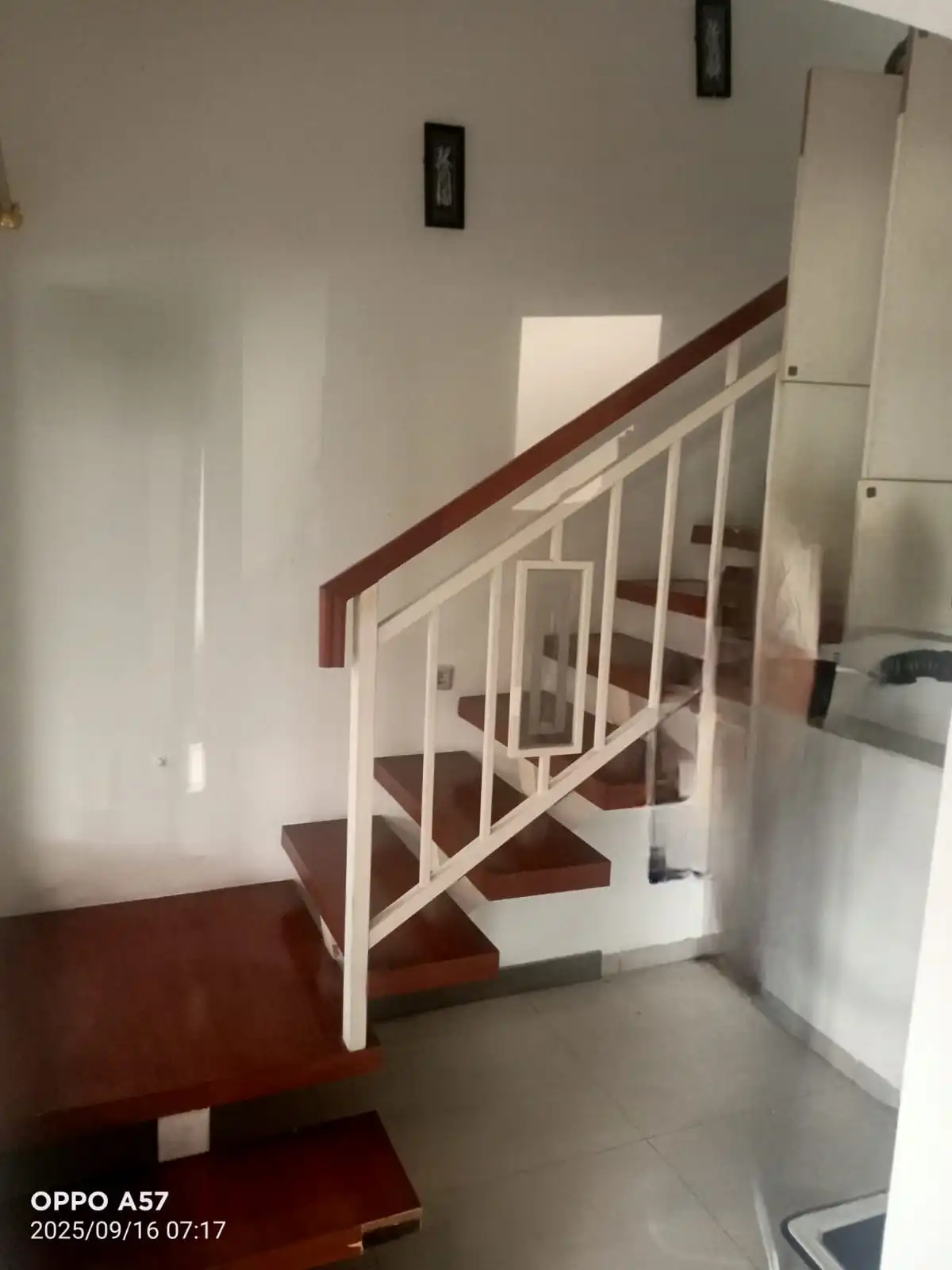 9b78ba77-3ac9-46ed-9f6b-70a6a8bd8963