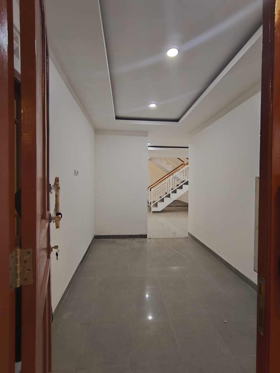 WhatsApp Image 2025-10-06 at 21.18.28