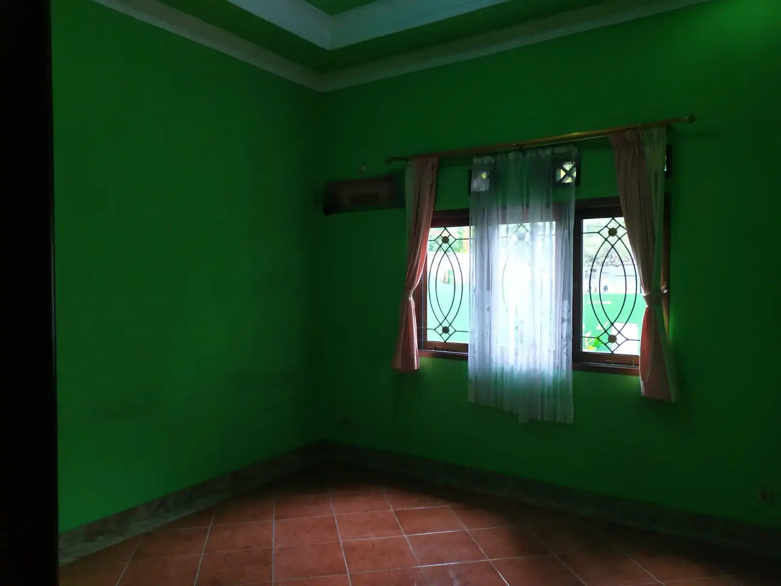 ad8e1218-43e3-43cc-a554-863dcf46829b