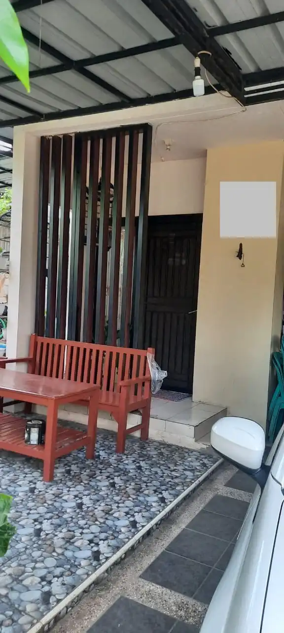 c8f2f9c7-f3c4-4a3f-8380-e911159134a8