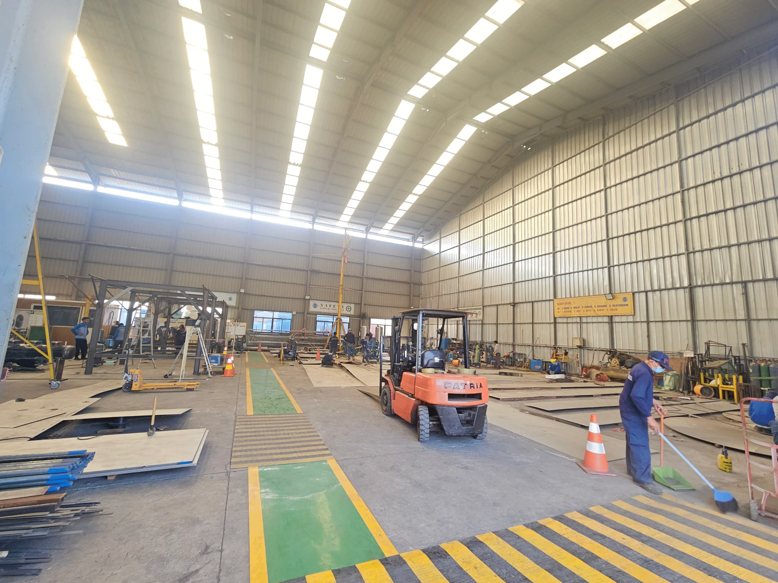 d6939a35-0c16-4ad1-8f67-24994ef2ad46