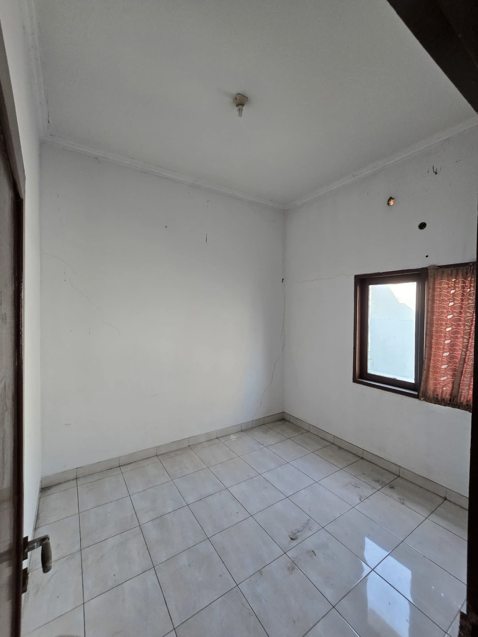 de228235-3fe1-4ab0-88a8-bd92b725d2f3