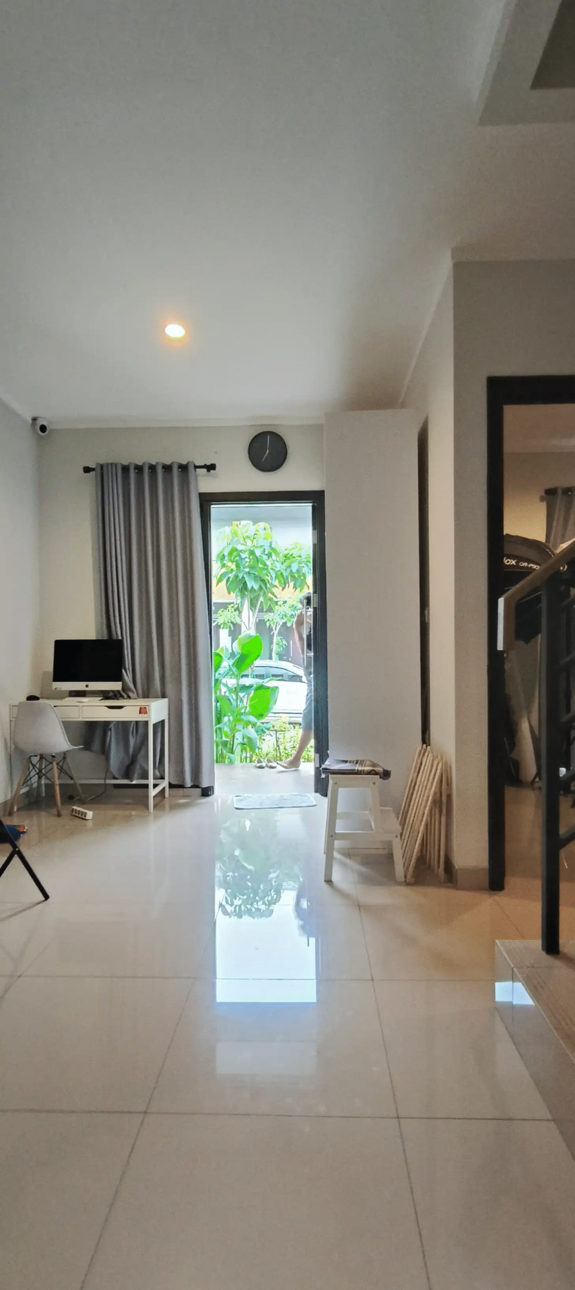 edbdbe21-f82f-4c5e-be39-daf42b20a618