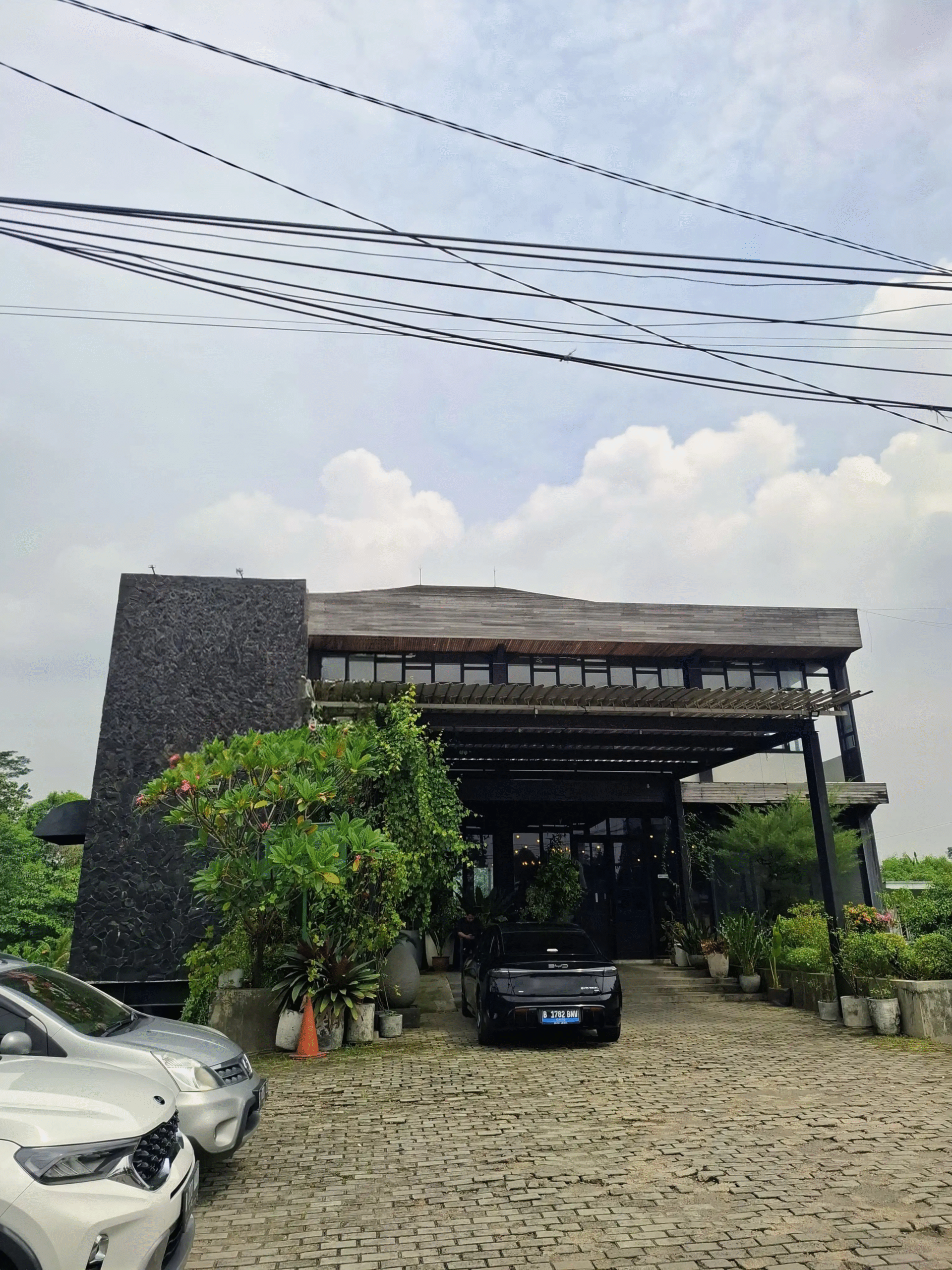 fcc56354-a10d-4143-a37c-741e1c1e4bbc