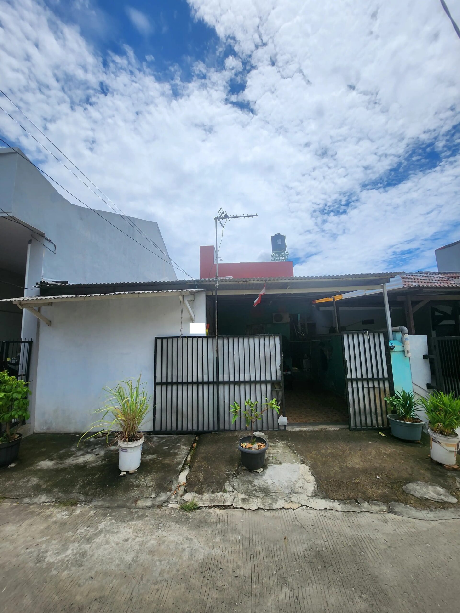 Dijual Rumah Di Harapan Indah Bekasi