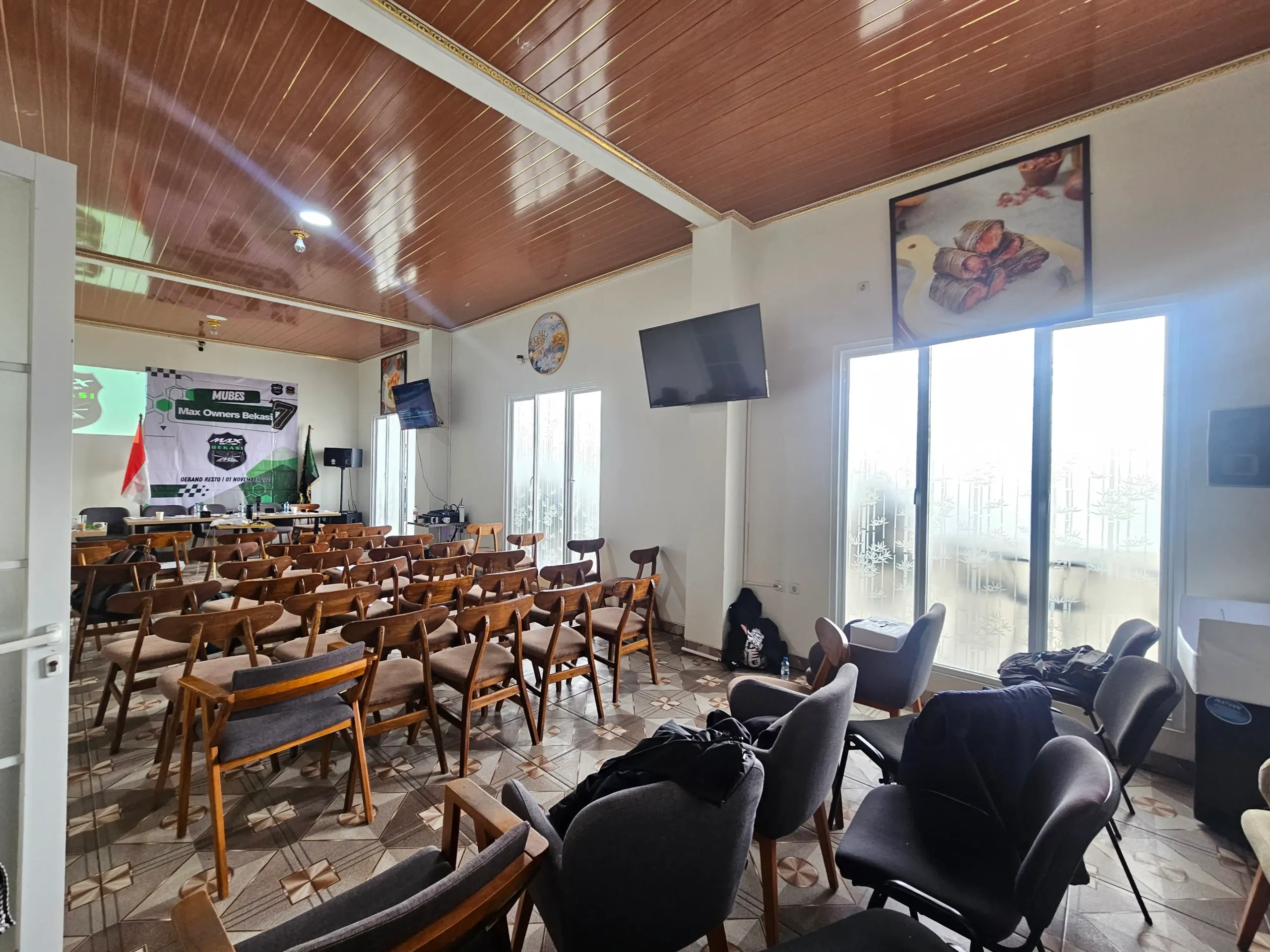 2adaa3bb-beb9-4843-9e00-a82afb6956a1