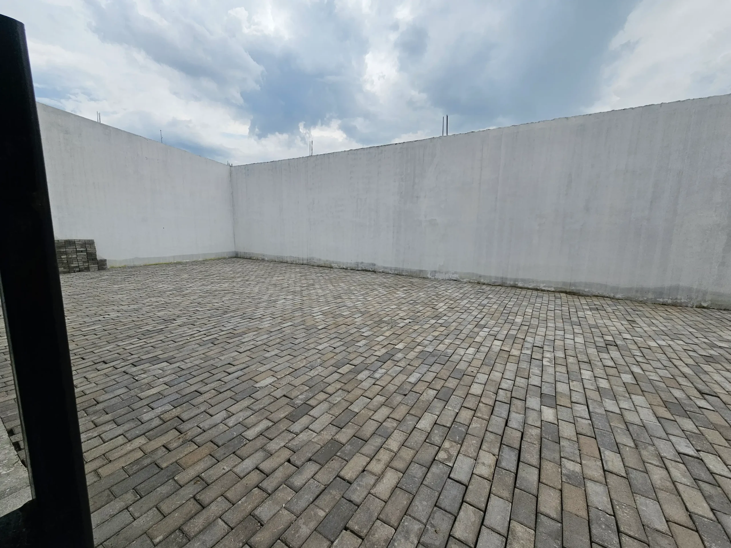 57f74852-c2cf-49bf-929b-0d42a0785682