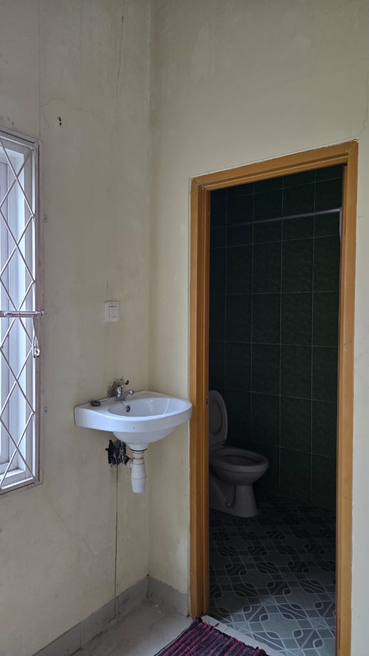 WhatsApp Image 2025-11-06 at 21.16.50 (3)