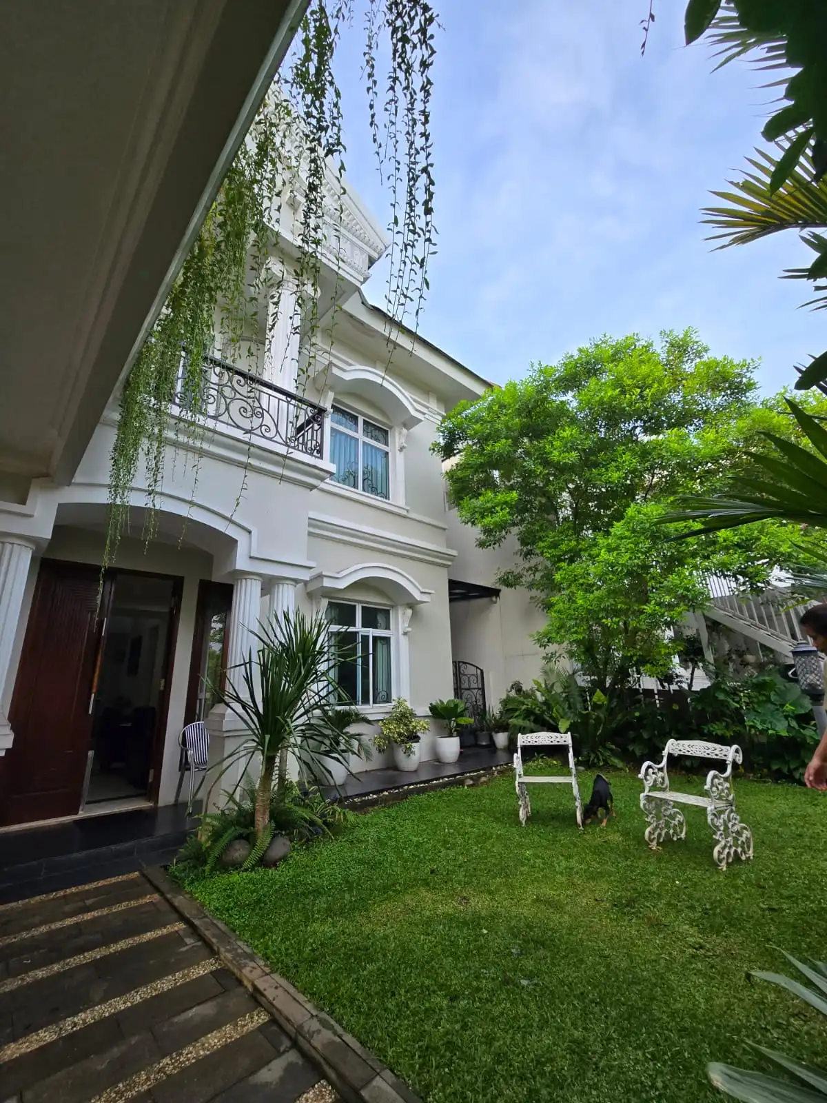 f4d75908-b0a5-427b-abb9-7eed3781e7d5