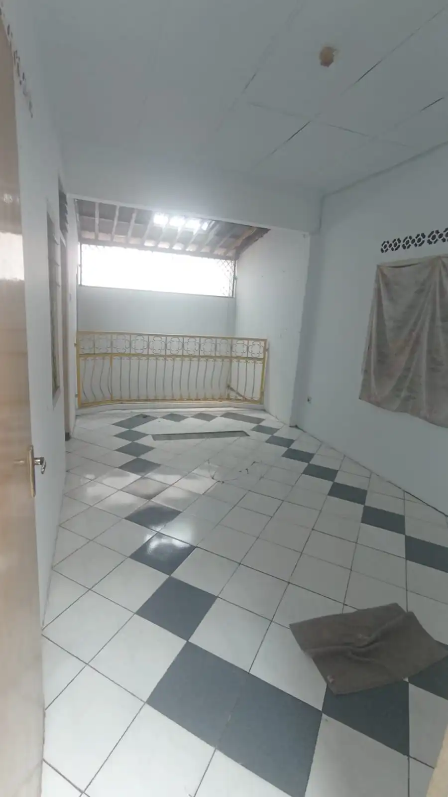 f7930eb2-3e3d-4aa6-a832-47ce00145d8a